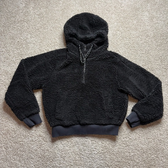 Lululemon Textured Fleece 1/2 Zip - Picture 1 of 7